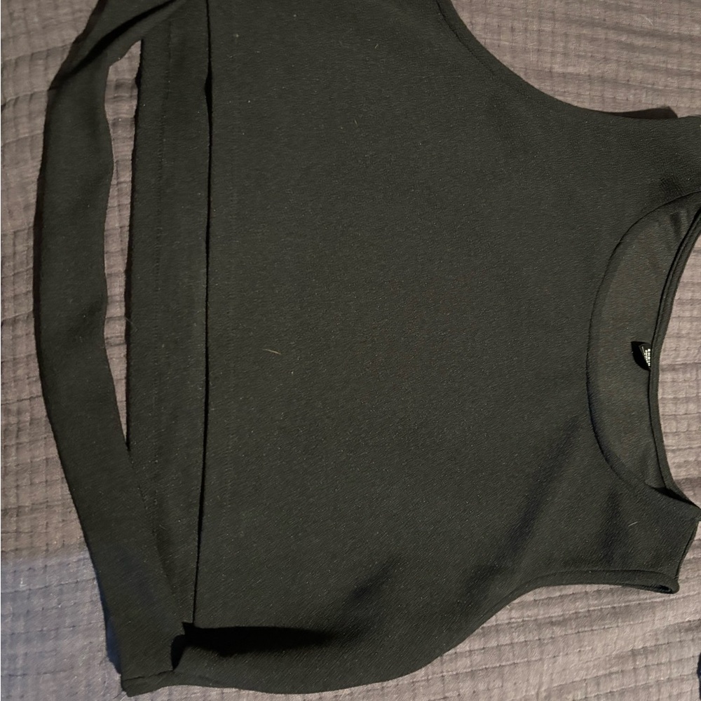 SHEIN Black Sleeveless Crop Top
